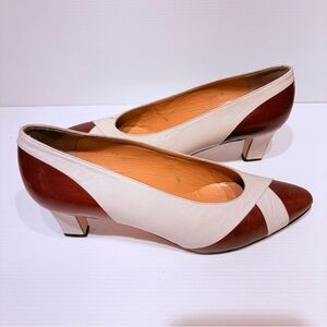 Vintage Two-Tone Leather Heels in White & Brown - Women's Size 7